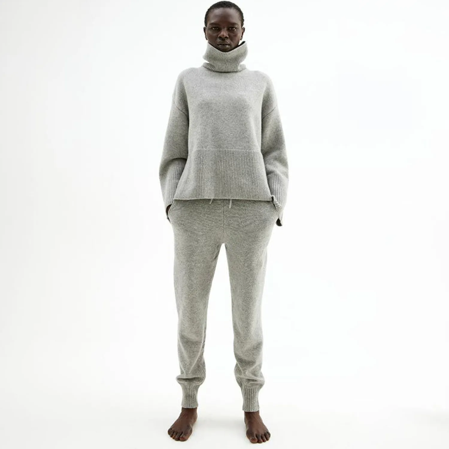 joggers_i_ull_4-4.webp Discount Joggers I Ull Dame Underdeler