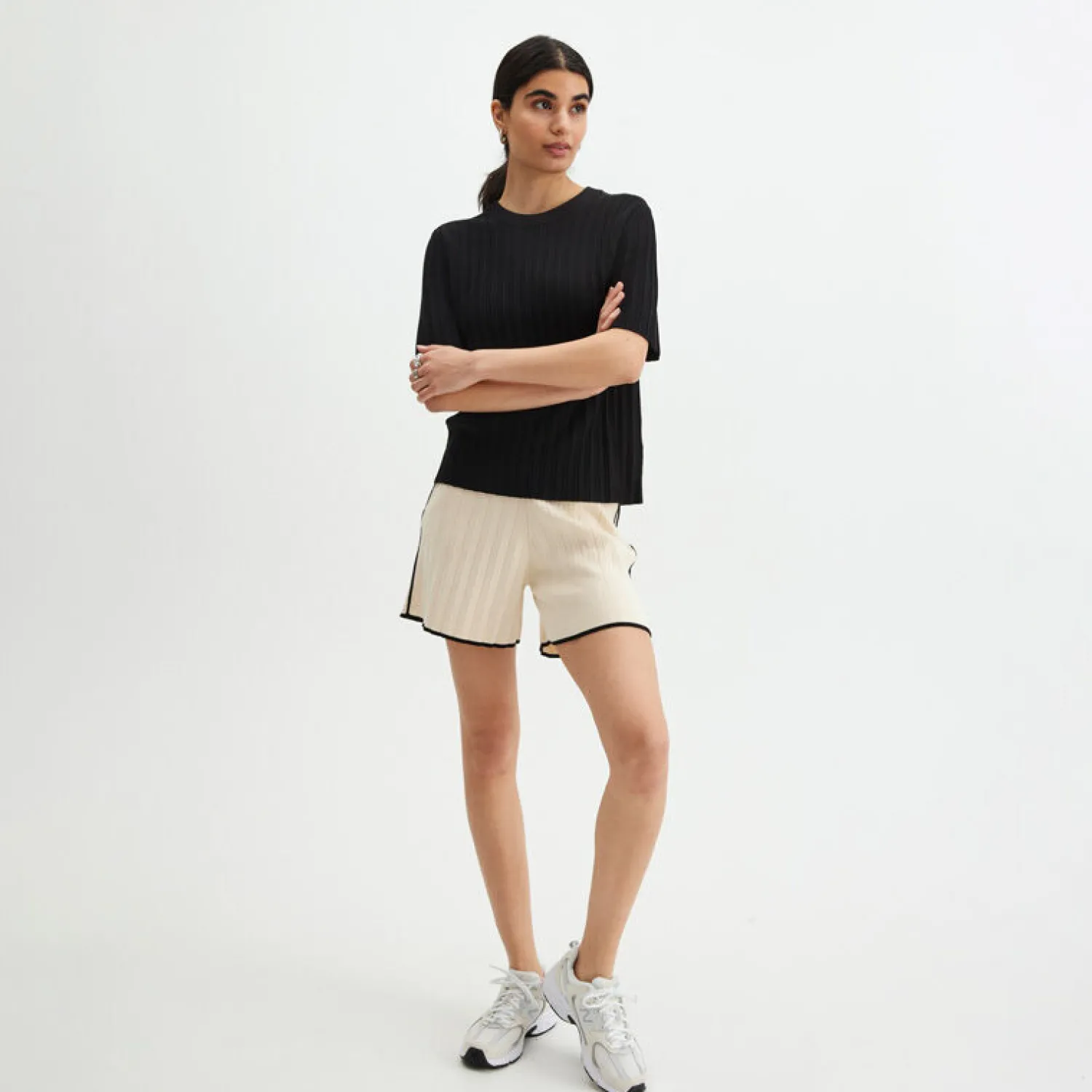 shorts_0.webp Cheap Shorts Dame Kapsel